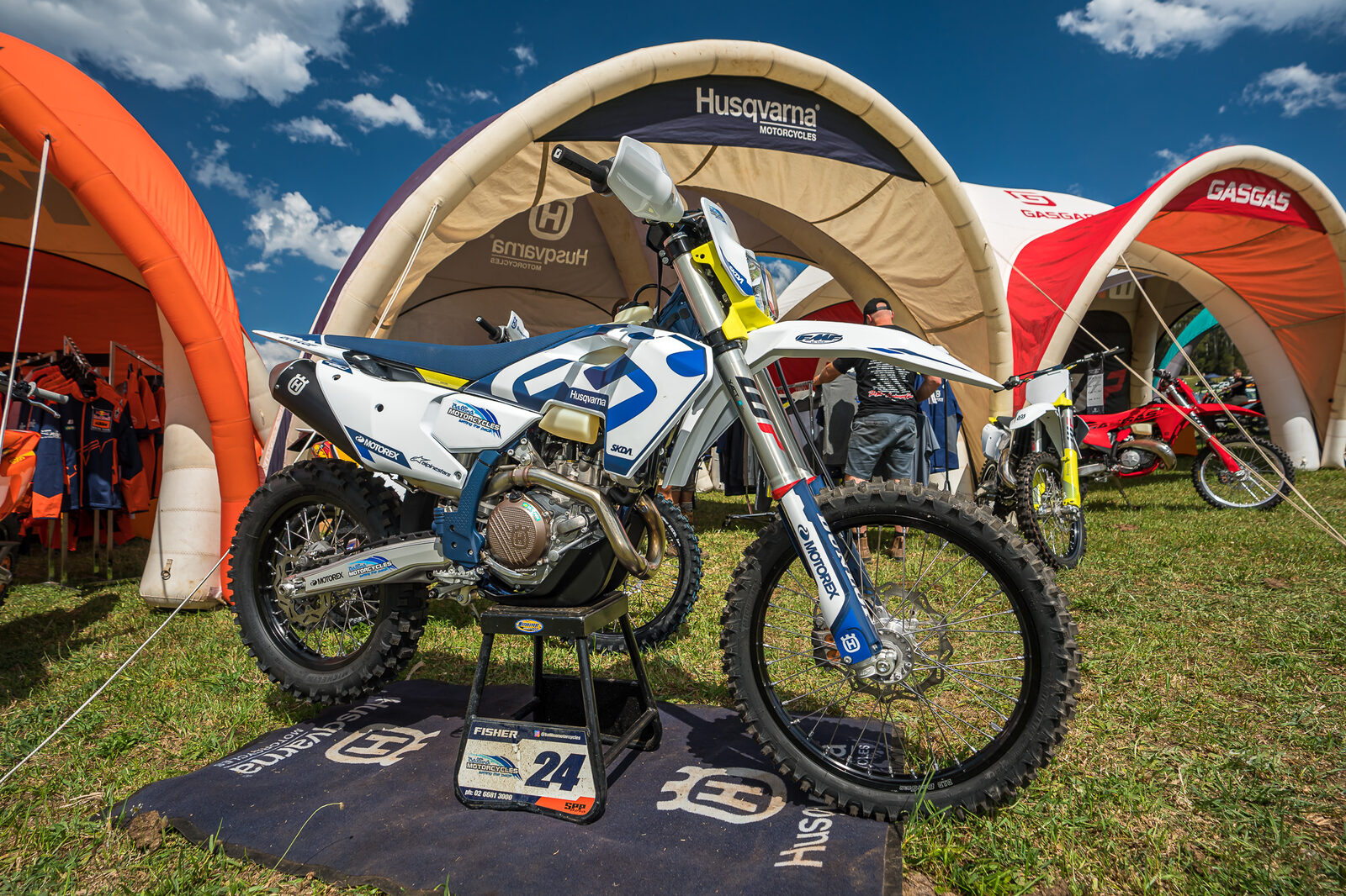 Husqvarna activation display